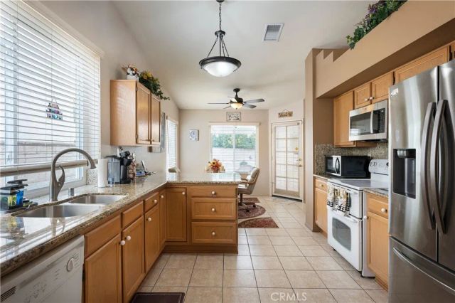 2760 Banyan Tree, Hemet, CA 92545