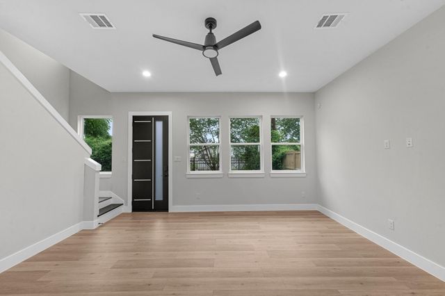 2347 Knoblock, Houston, TX 77023