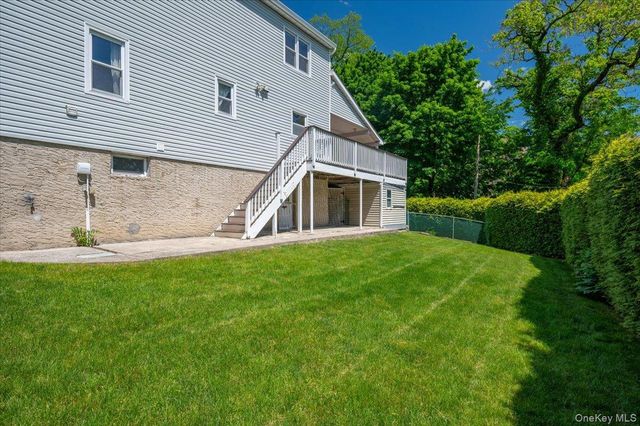 49 N Chatsworth Avenue, Larchmont, NY 10538