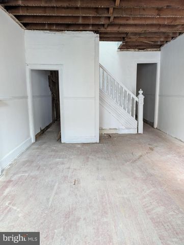1821 W FAYETTE ST, Baltimore, MD 21223