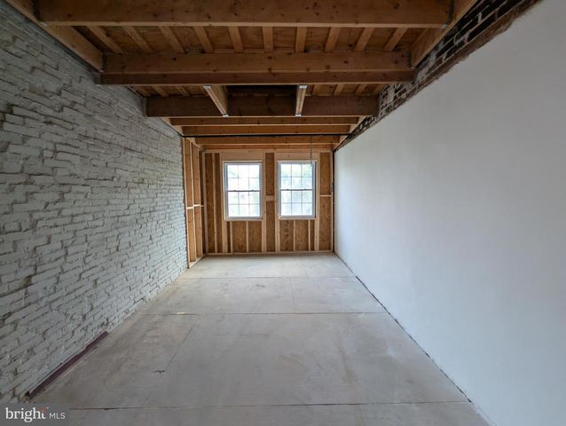 1821 W FAYETTE ST, Baltimore, MD 21223
