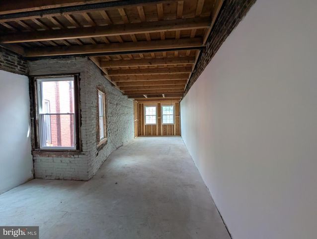 1821 W FAYETTE ST, Baltimore, MD 21223
