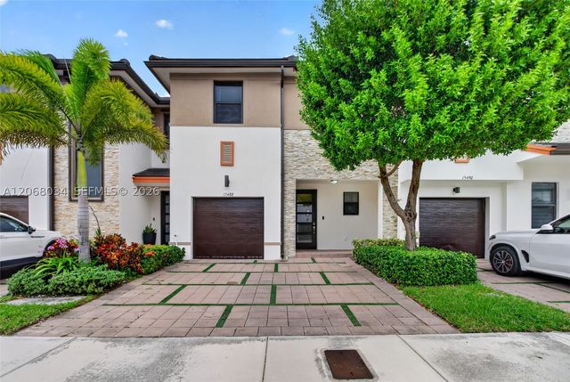 15488 NW 91st Ct, Miami Lakes, FL 33018