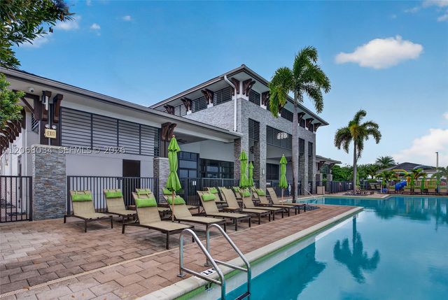 15488 NW 91st Ct, Miami Lakes, FL 33018