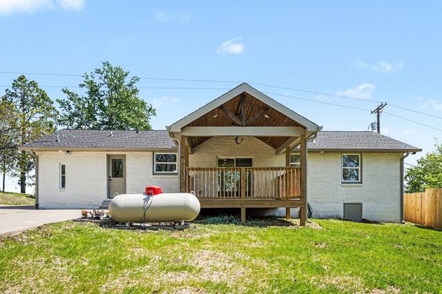 317 Willard Dr, Nashville, TN 37211