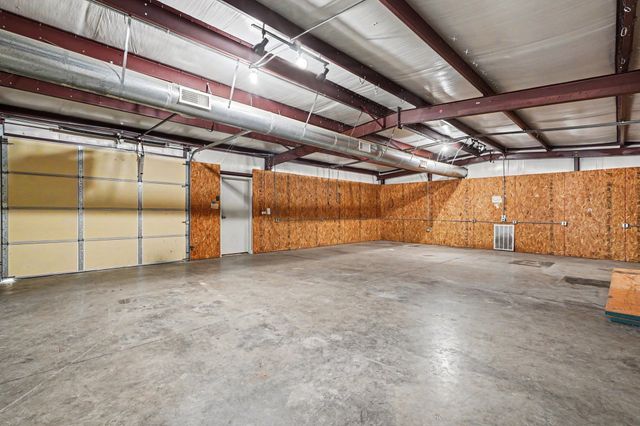 317 Willard Dr, Nashville, TN 37211