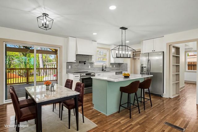 317 Willard Dr, Nashville, TN 37211