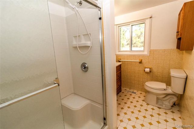 6208 Marathon Road, Otter Lake, MI 48464