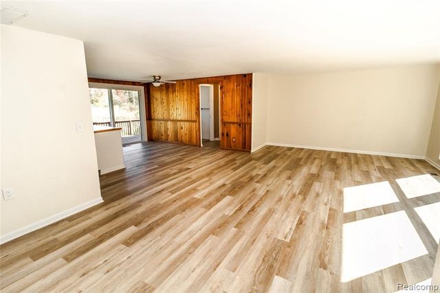 6208 Marathon Road, Otter Lake, MI 48464