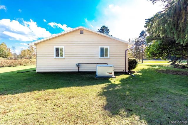 6208 Marathon Road, Otter Lake, MI 48464