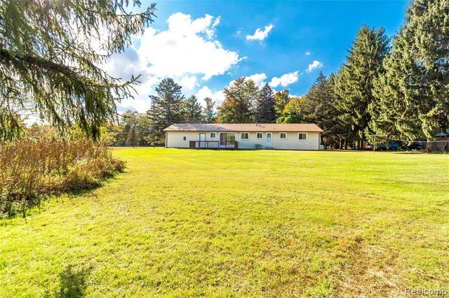6208 Marathon Road, Otter Lake, MI 48464