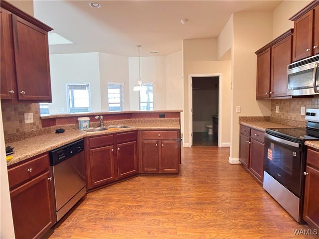 317 Golden Meadows, Alabaster, AL 35007