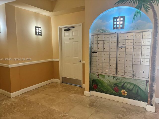 1000 Scotia Dr 101, Hypoluxo, FL 33462