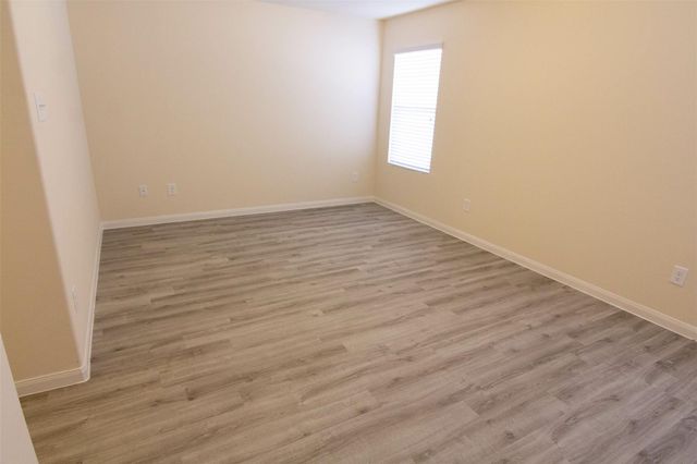 8627 Doris Oaks Circle, Houston, TX 77028