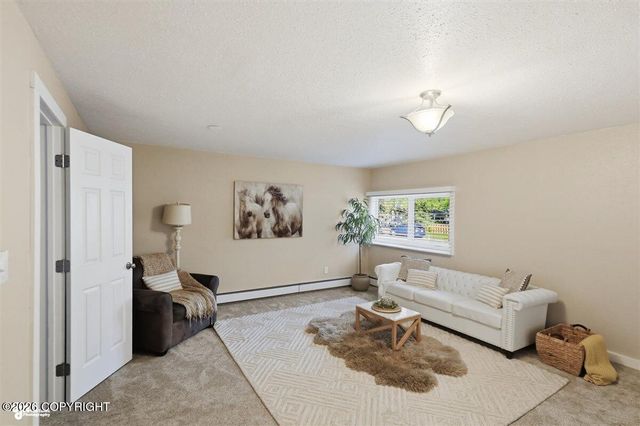 2609 Kona Lane, Anchorage, AK 99517