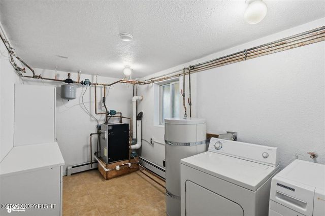 2609 Kona Lane, Anchorage, AK 99517