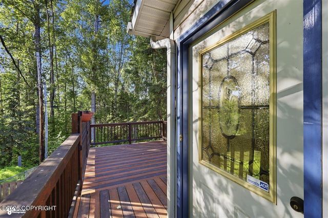 2609 Kona Lane, Anchorage, AK 99517