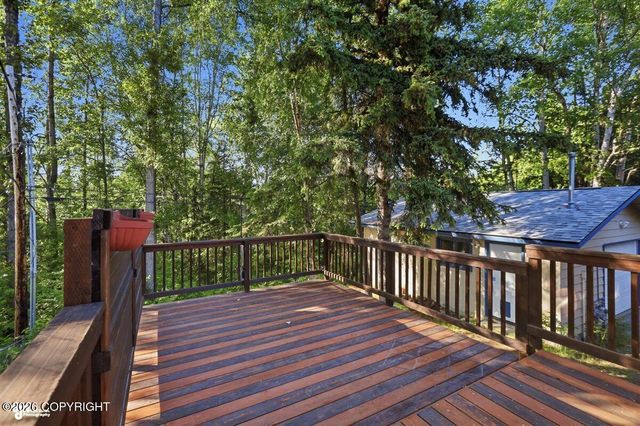 2609 Kona Lane, Anchorage, AK 99517