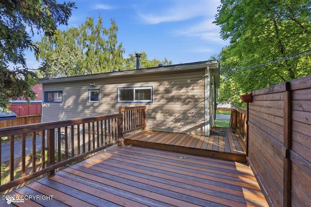 2609 Kona Lane, Anchorage, AK 99517