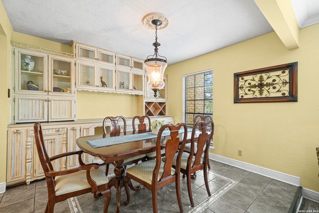 15607 Heimer Rd, San Antonio, TX 78232
