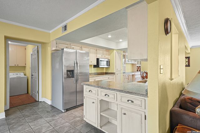 15607 Heimer Rd, San Antonio, TX 78232