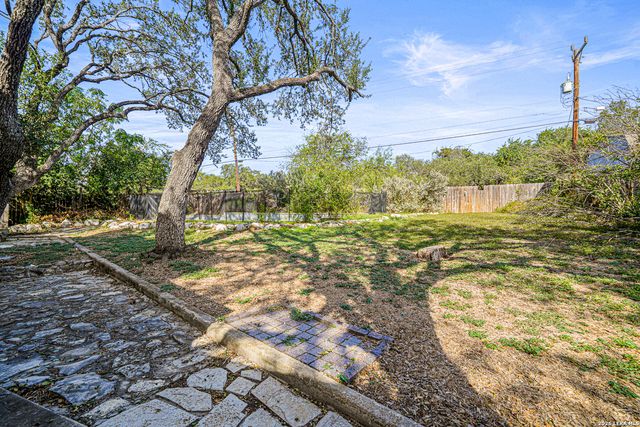 15607 Heimer Rd, San Antonio, TX 78232