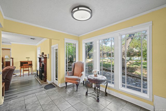 15607 Heimer Rd, San Antonio, TX 78232