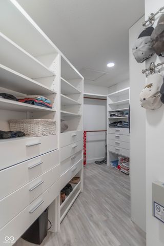 8533 Legacy Court, Fishers, IN 46038