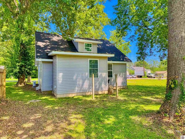104 S 14th St., Murray, KY 42071