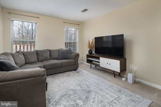 12151 DRUM SALUTE PL, Bristow, VA 20136