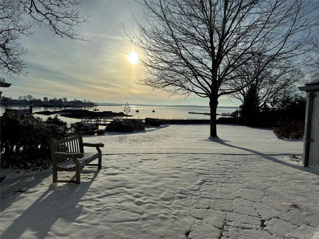 3 Cedar Island, Larchmont, NY 10538