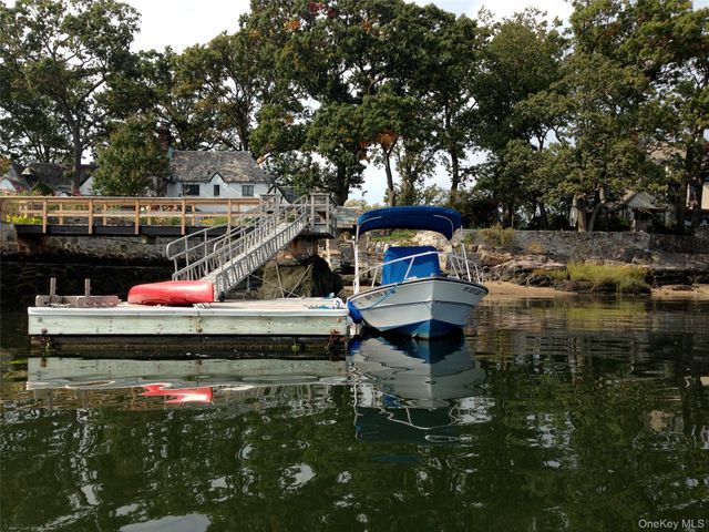 3 Cedar Island, Larchmont, NY 10538