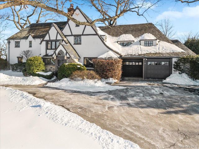 3 Cedar Island, Larchmont, NY 10538