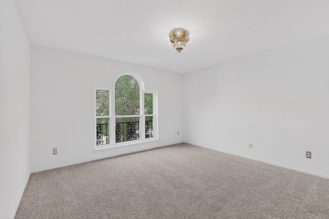 812 Windswept Drive, Cedar Hill, TX 75104