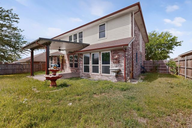 812 Windswept Drive, Cedar Hill, TX 75104