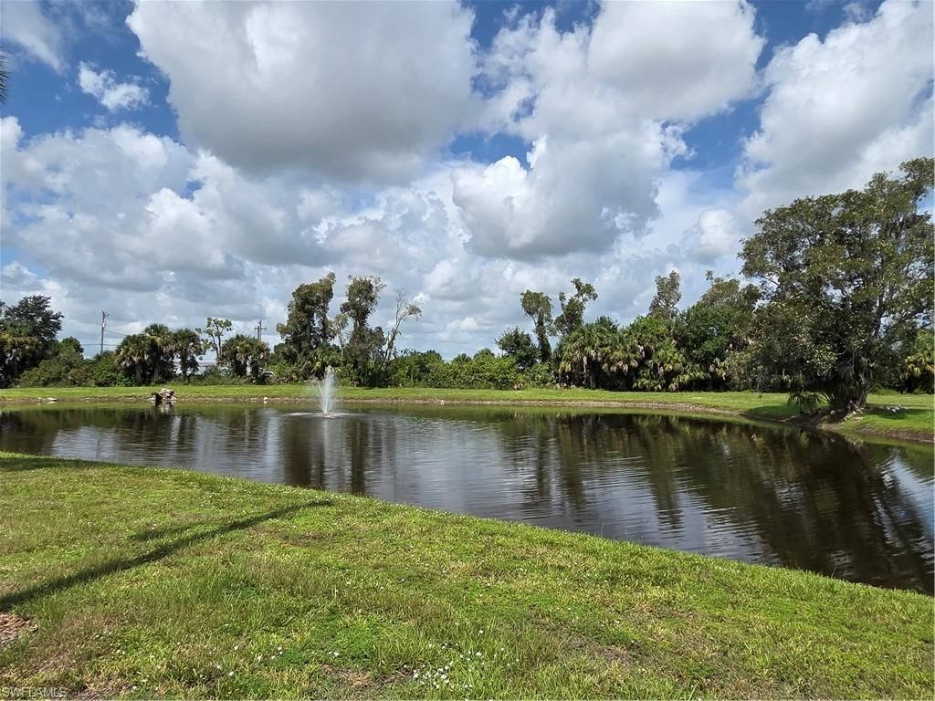 963 Idle Way DR, NORTH FORT MYERS, FL 33917 — photo 4