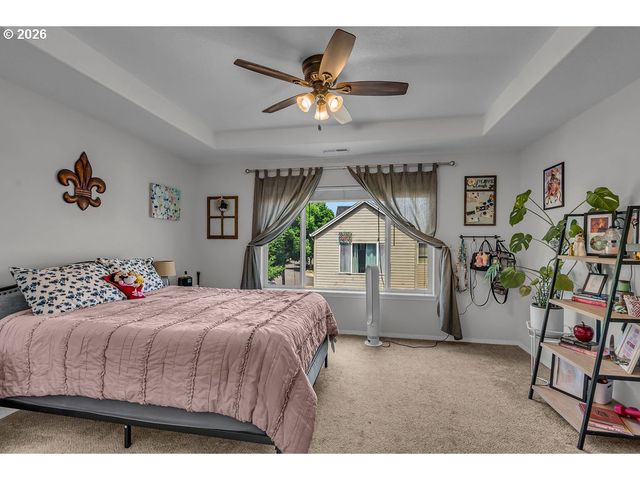 20499 Sw CHANDELLE Ct, Beaverton, OR 97078