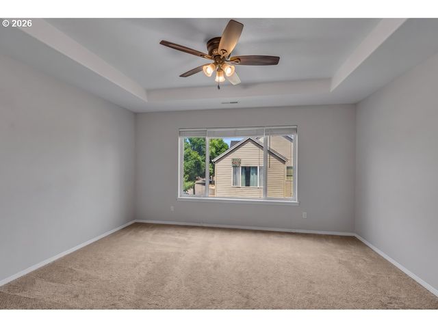 20499 Sw CHANDELLE Ct, Beaverton, OR 97078