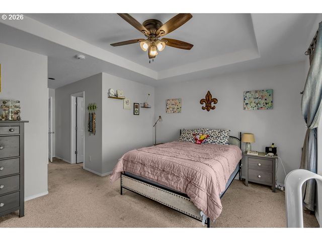 20499 Sw CHANDELLE Ct, Beaverton, OR 97078