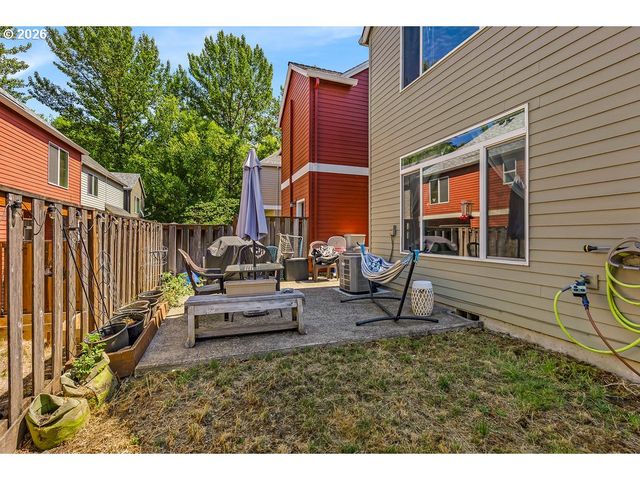20499 Sw CHANDELLE Ct, Beaverton, OR 97078