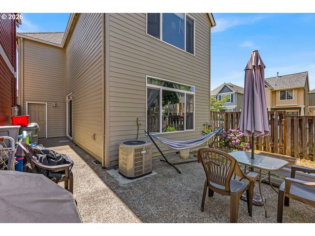 20499 Sw CHANDELLE Ct, Beaverton, OR 97078