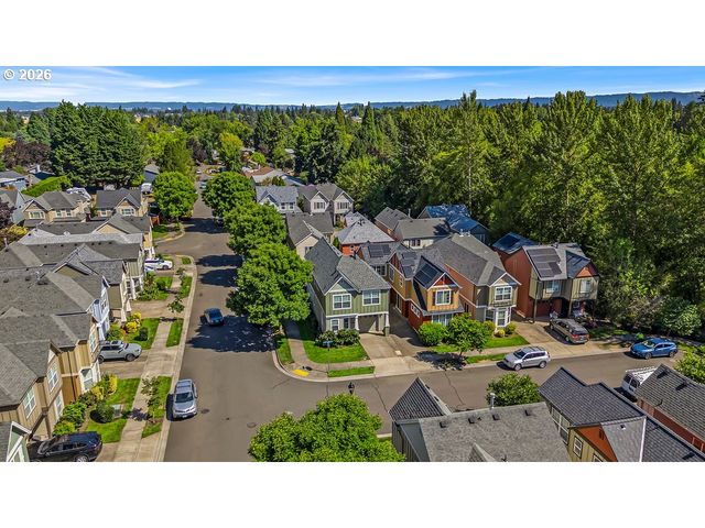 20499 Sw CHANDELLE Ct, Beaverton, OR 97078