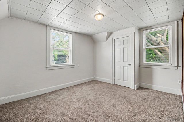 680 N Perry Street, Pontiac, MI 48342