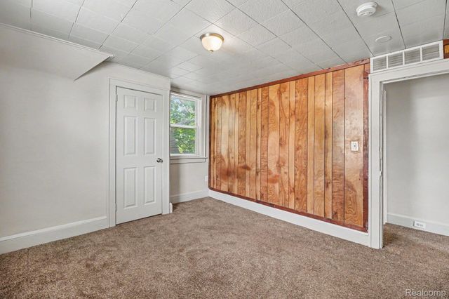 680 N Perry Street, Pontiac, MI 48342