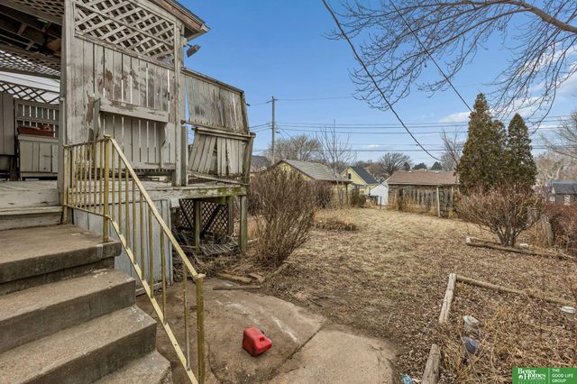 2510 S 11th Street, Omaha, NE 68108