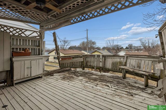 2510 S 11th Street, Omaha, NE 68108