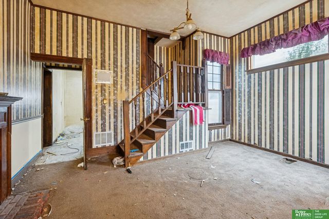 2510 S 11th Street, Omaha, NE 68108