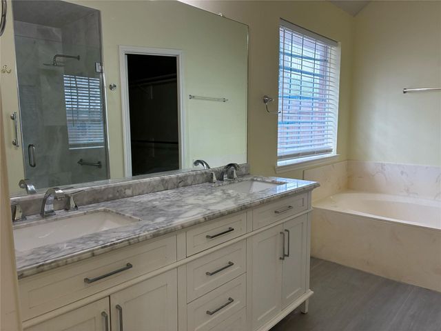 1304 Coleman Boylan Drive, League City, TX 77573