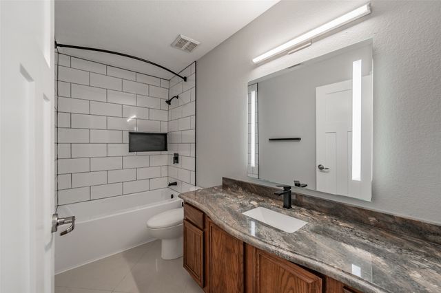 7414 Lake Front Trail, Arlington, TX 76002