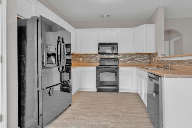 4896 WATER BROOK CIR, Arlington, TN 38002